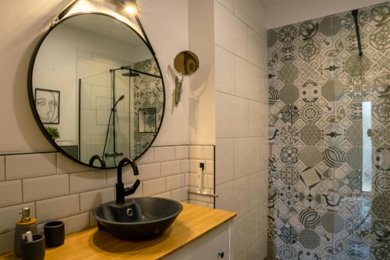 Deluxe Apartment And Studio "Nona Fa" غييكا المظهر الخارجي الصورة
